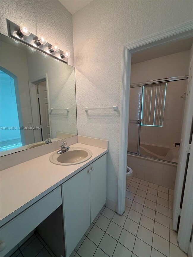Building Photo - 8245 NW 108th Ave