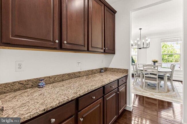 Building Photo - 8901 Hargrove Ct