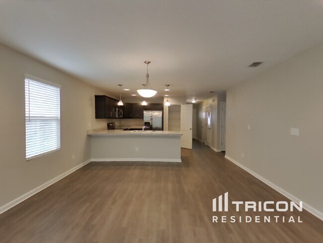Building Photo - 1312 Sarahs Landing Dr