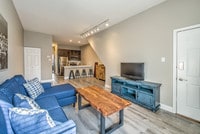 Building Photo - 3625 McRee Ave
