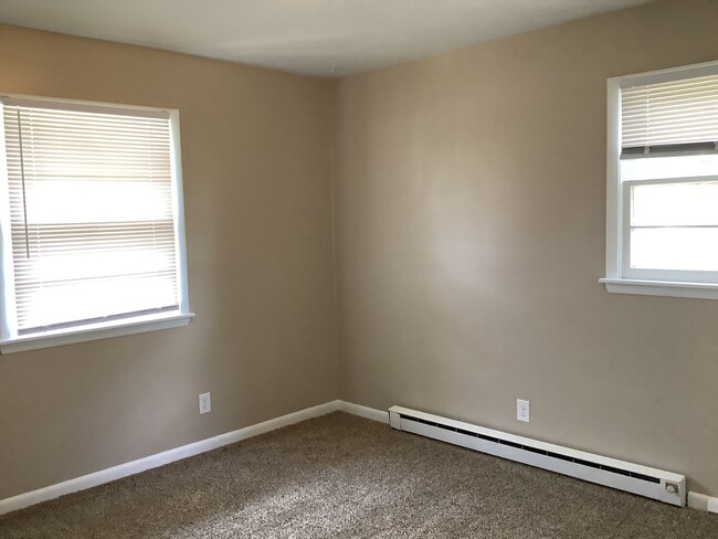 Building Photo - Cozy 3-Bedroom, 1-Bath Home – Great Value!