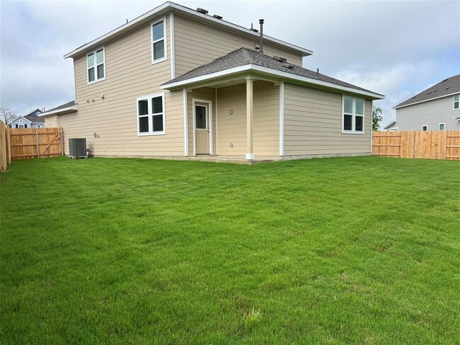 Building Photo - 229 Tall Grass Dr