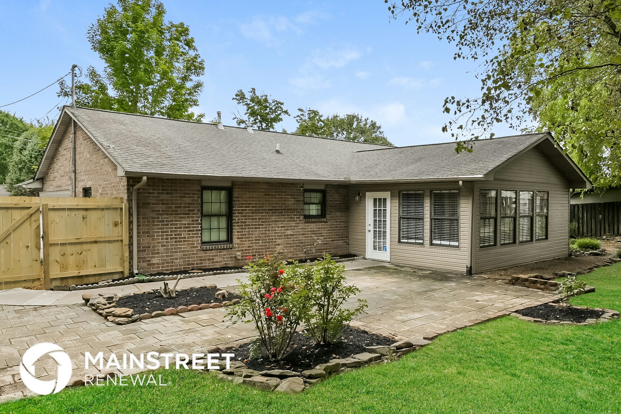 Building Photo - 4261 Vercelli Ln