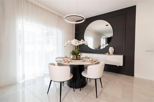 Building Photo - 35576 Eastbrook Ave