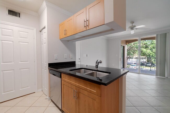 Building Photo - 6386 Emerald Dunes Dr