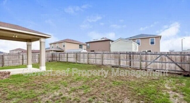 Building Photo - 2412 Lazo Smt
