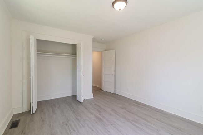 Building Photo - 4513 Willard St