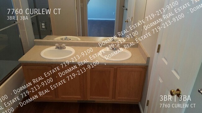 Building Photo - 7760 Curlew Ct