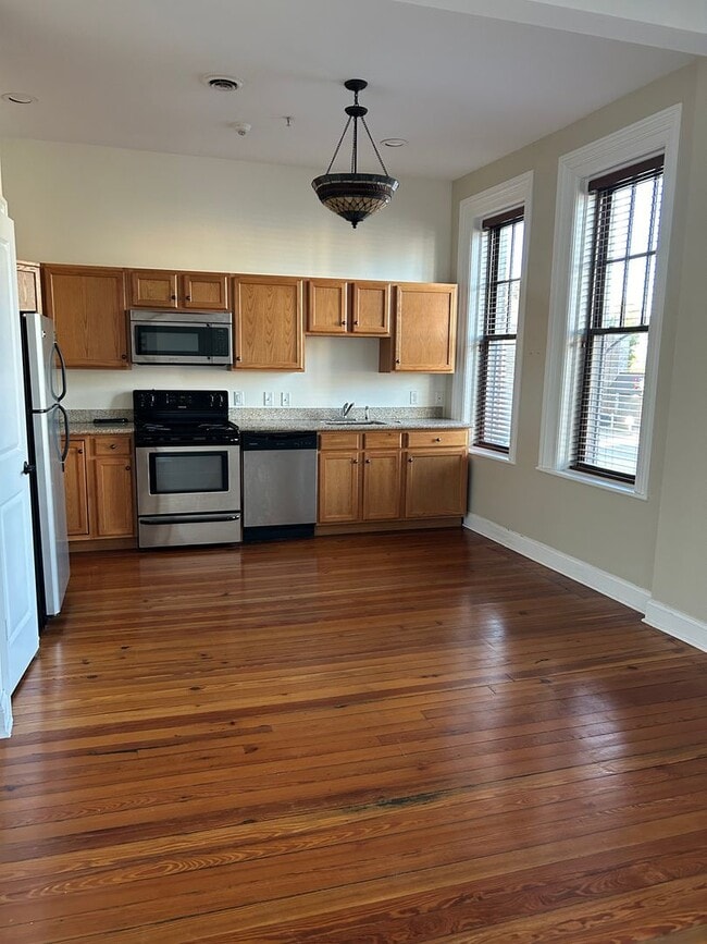 Building Photo - H.F. Park Properties LLC