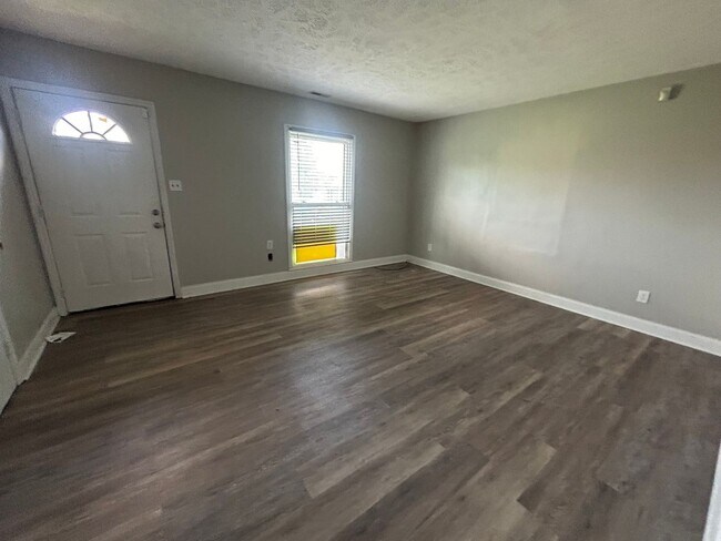 Building Photo - 5752 Edmeston Dr