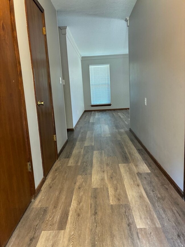 Building Photo - 4402 Briar Creek Rd