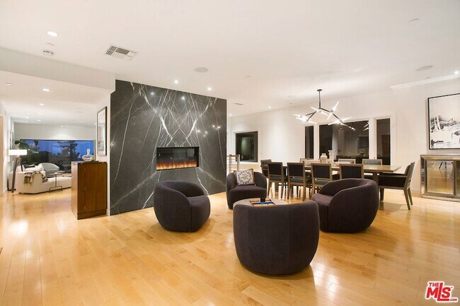 Building Photo - 1655 N Crescent Heights Blvd