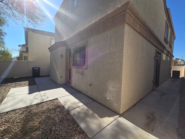 Building Photo - Coming Soon - Spacious 3 Bedroom Home in N...