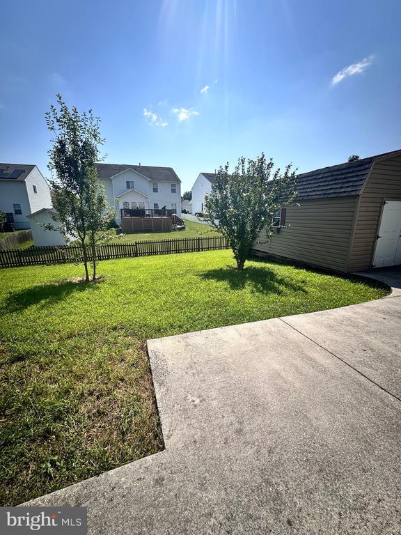Building Photo - 332 Rubens Cir