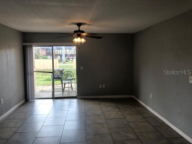 Building Photo - 5220 Via Hacienda Cir