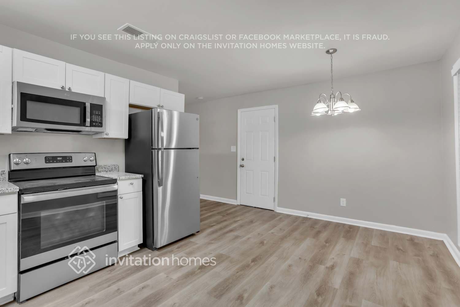 Building Photo - 2182 Chestnut Log Loop