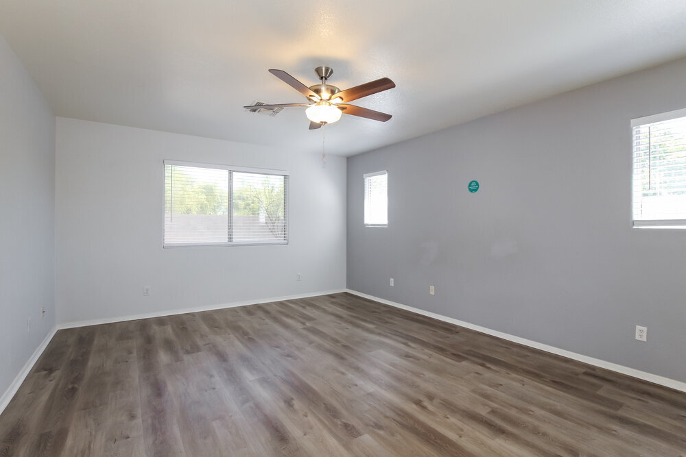 Building Photo - 14285 N Gil Balcome Ct