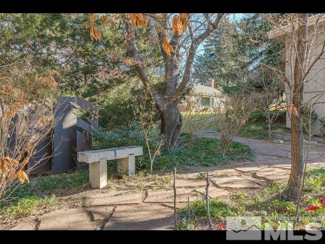 Building Photo - 152 Greenridge Dr