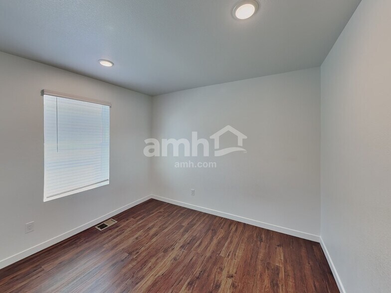 Building Photo - 23584 E 2nd Pl