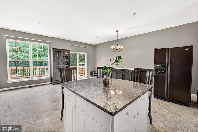 Building Photo - 2572 Carrington Way