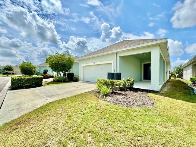 Building Photo - 827 Winterside Dr