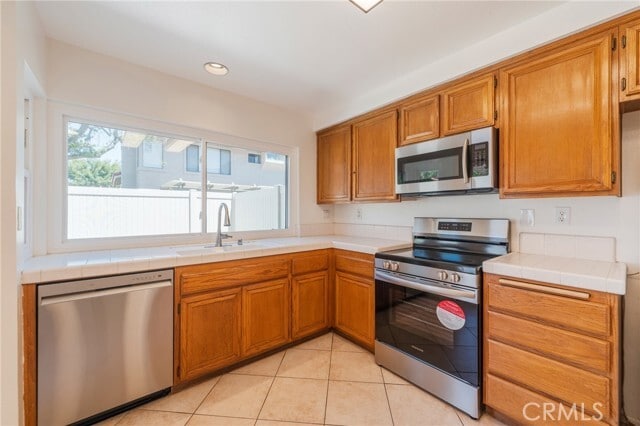 Building Photo - 9769 Hampton Ct