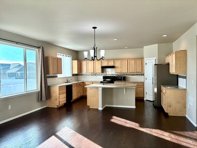 Building Photo - Price Reduced plus FREE JANUARY RENT!!! Beautiful 4 Bed/3 Bath West Greeley Home – Spacious Lot &...