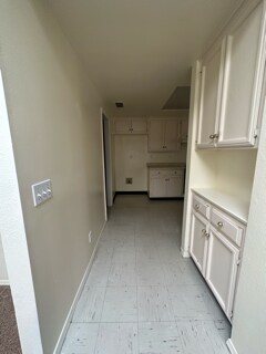 Building Photo - 90 Rosewood Cir