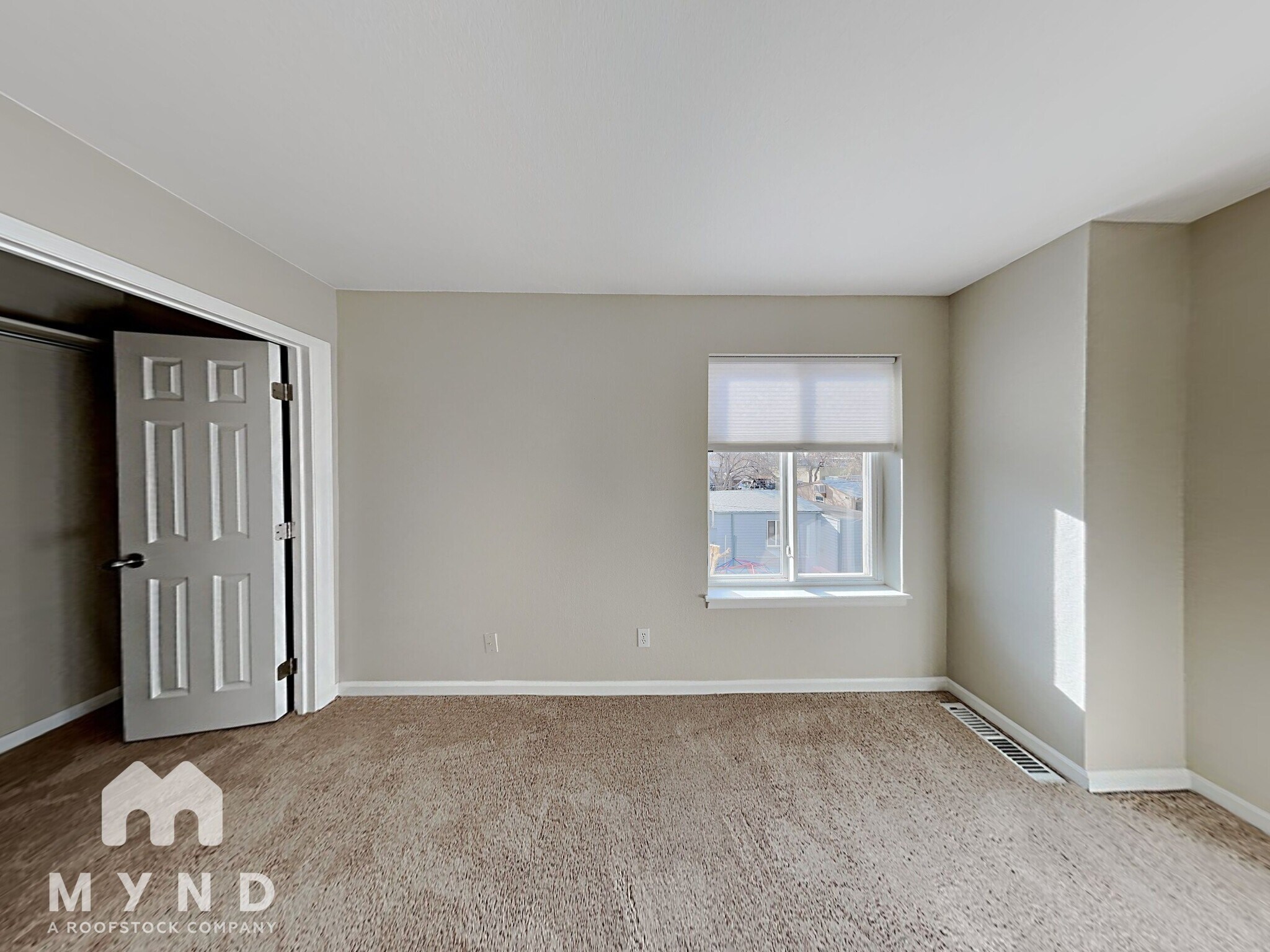 Building Photo - 2057 W Adriatic Pl