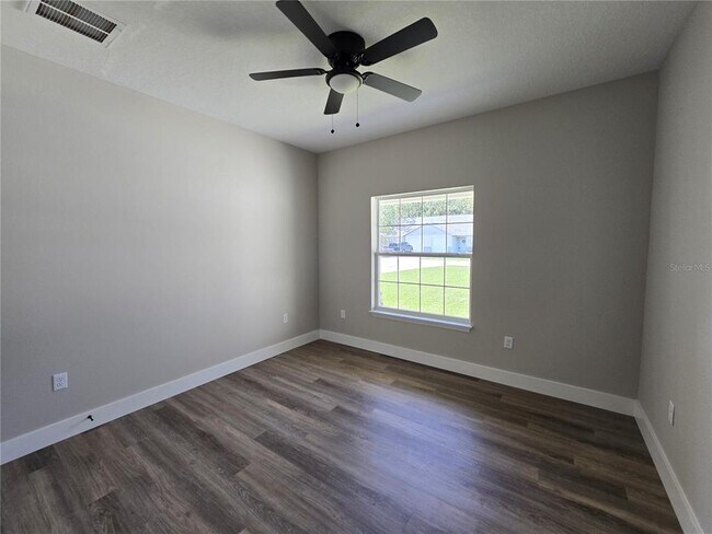Building Photo - 7435 Mead Dr