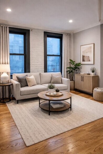 Building Photo - 20 Prince St