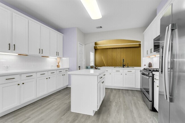 Building Photo - 5338 CJ Walker Ln