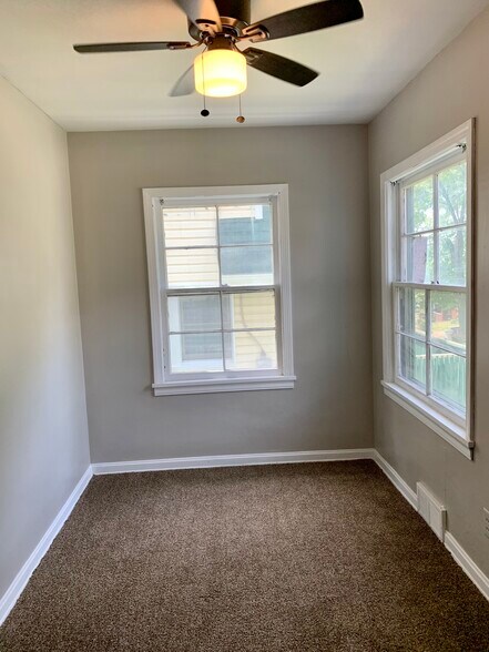 Building Photo - 676 Harrison Ave