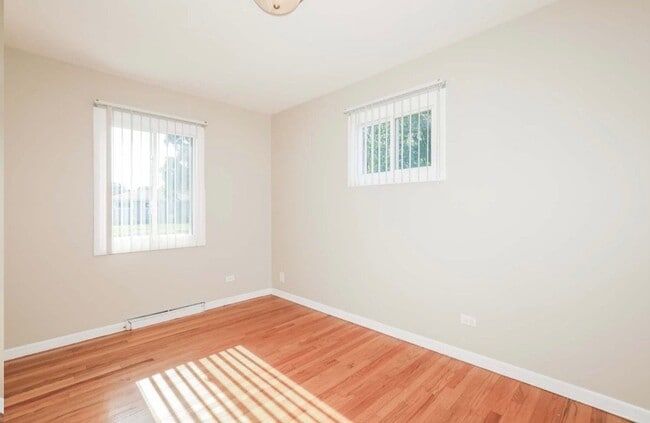 Building Photo - 4327 Allegro Ln