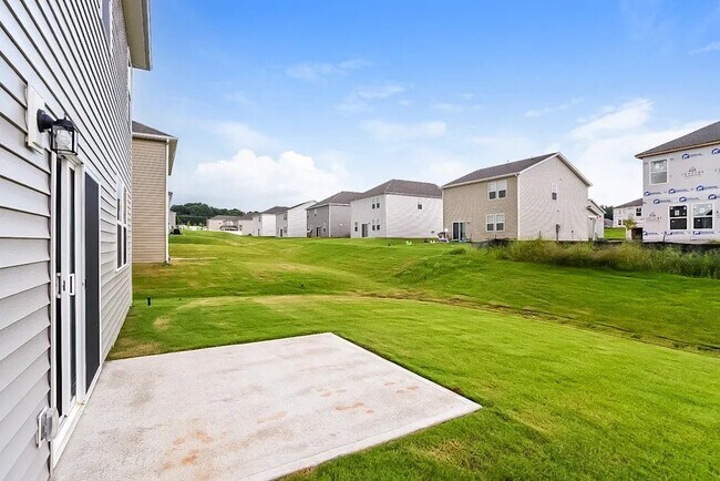 Building Photo - 825 Hallman Br Ln