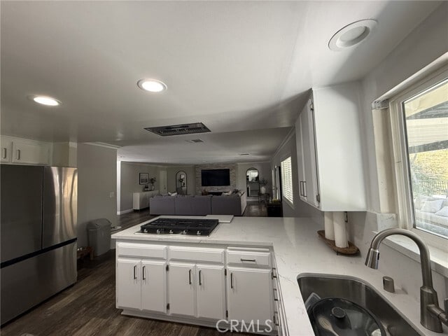 Building Photo - 1530 Robin Way