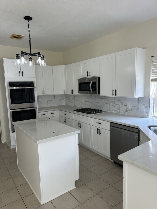 Building Photo - 4510 Chestnut Meadow Dr