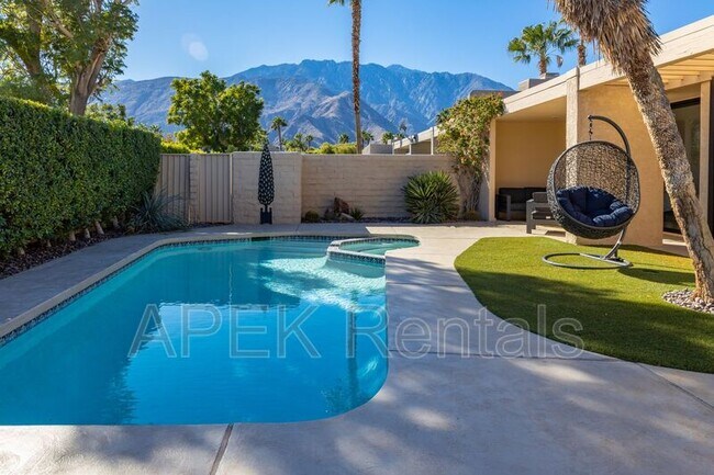 Building Photo - 2842 Sundance Cir W