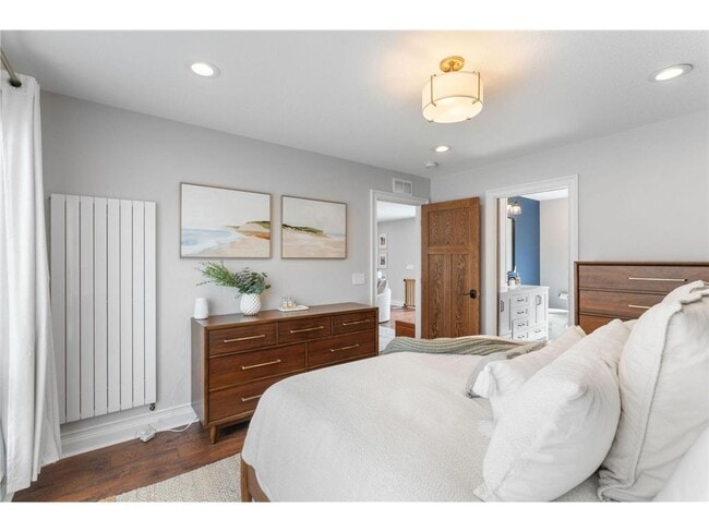 Building Photo - 263 Lexington Parkway S