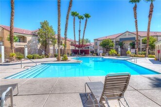 Building Photo - 7885 W Flamingo Rd
