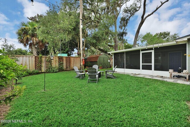 Building Photo - 1104 Boca Grande Ave