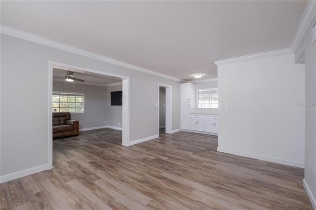 Building Photo - 4019 W Waterman Ave