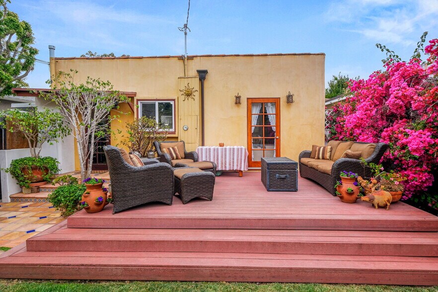 Building Photo - 4260 McConnell Blvd