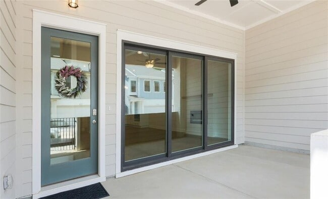 Building Photo - 726 Stickley Oak Way