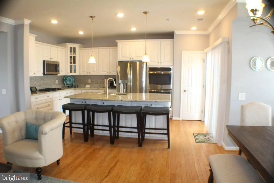 Kitchen - 43481 Town Gate Sq