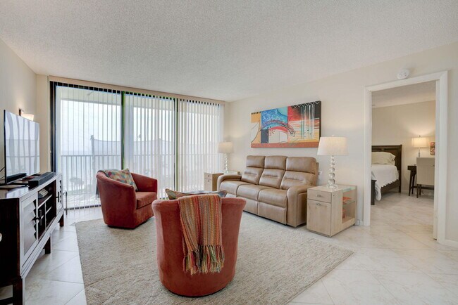 Building Photo - 400 Ocean Trail Way