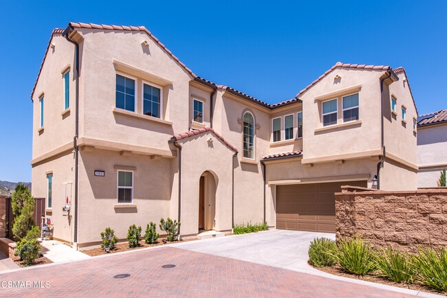 Building Photo - 20843 Acorn Cir