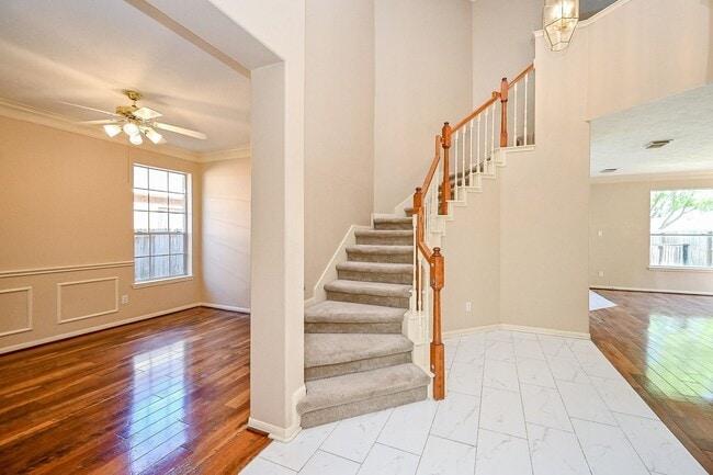 Building Photo - 4815 Knights Branch Dr