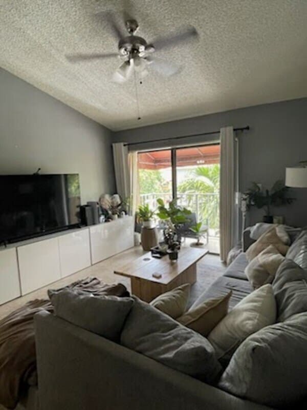 Primary Photo - 15550 SW 80th St