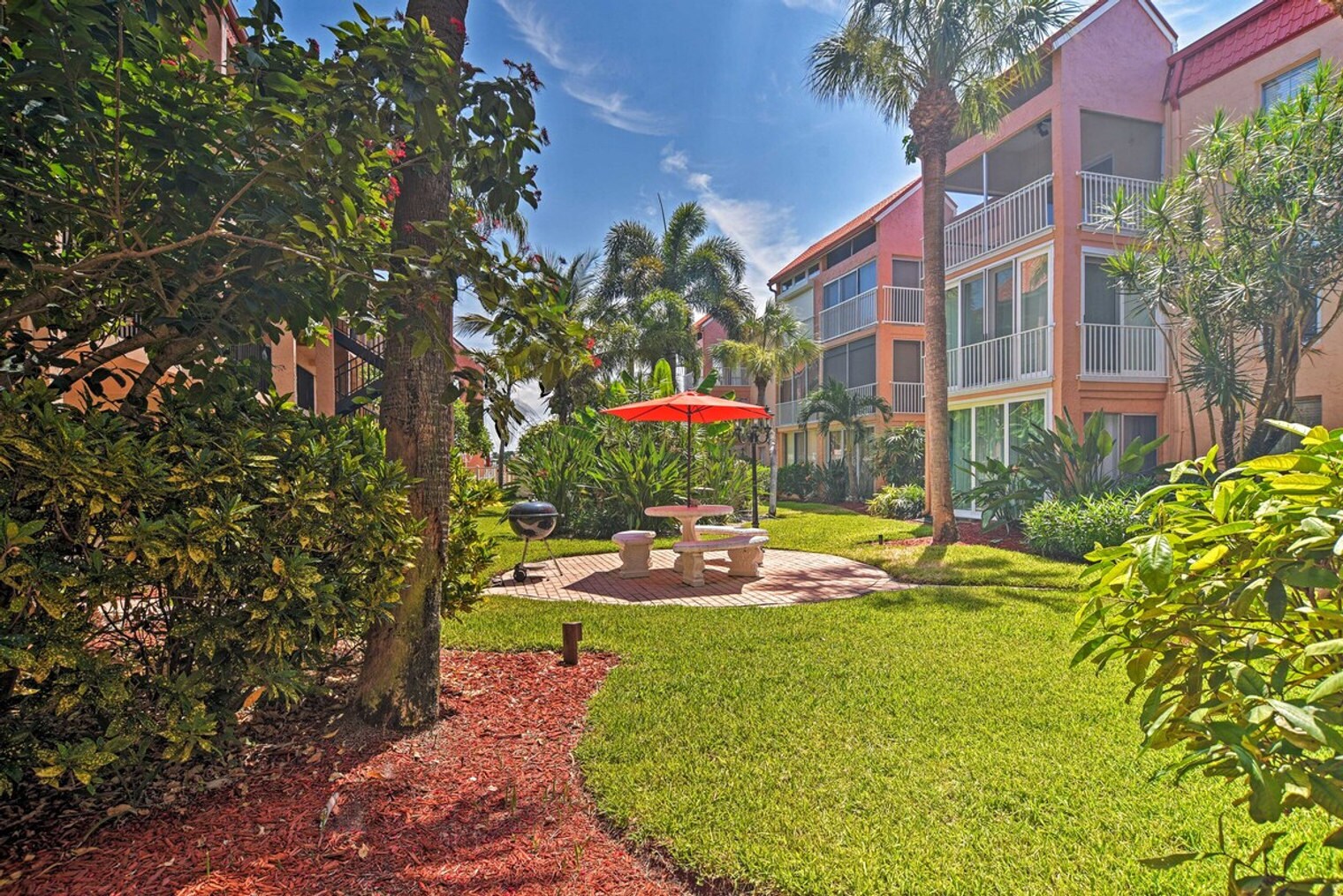 Building Photo - 8931 Blind Pass Rd